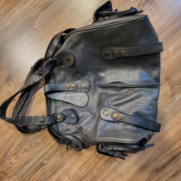 ❤️HOST PICK❤️Authentic Chloé Silverado Large Tote Bag In Grey Color - Picture 15 of 17